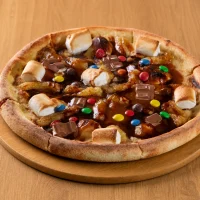 Pizza de Chocolate e Marshmallow